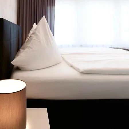 Tor אורחן נידגן